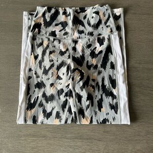 Aerie Black and White Animal Print Leggings